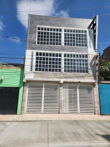 SE RENTA BONITO DEPARTAMENTO EN EXCELENTE UBICACIÓN, CERCA DE UNITEC ECATEPEC