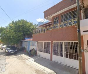 Casa habitacion en VENTA de 2 niveles, 4 Rec en fraccionamiento Montebello, Tuxtla Gutierrez, Chiapas