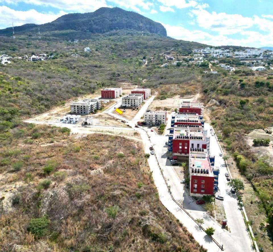 Lote-en-VENTA-Colina-Universidad-5