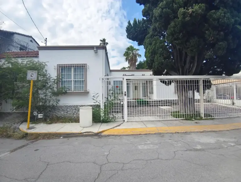 Casa en Renta en Mirador Centro, Monterrey, Nuevo León