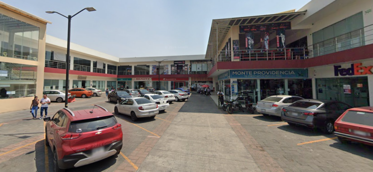 Local Comercial u Oficina en RENTA 50 M2, en Grand Plaza Comercial, en Av Insurgentes, Ecatepec Edo Mex